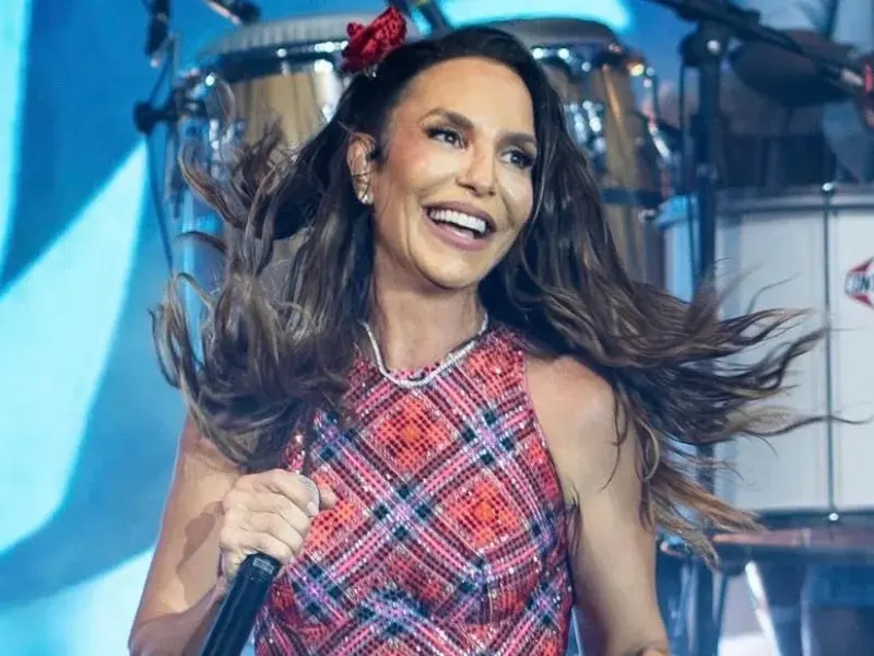 Ivete Sangalo celebra fase se divindo entre samba e axé: ‘Conversam lindamente’