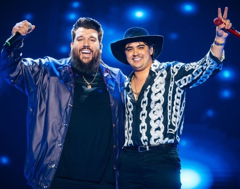 Entre o brega e o sertanejo: Natanzinho Lima e Panda lançam ‘Buzina’