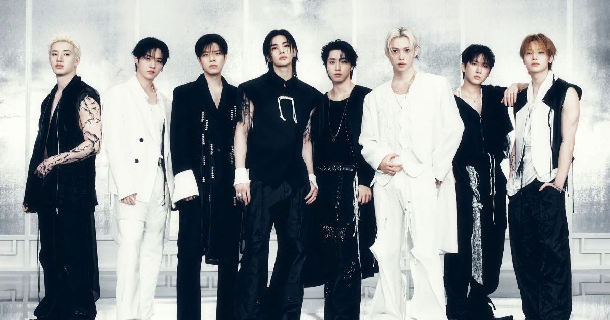 Stray Kids