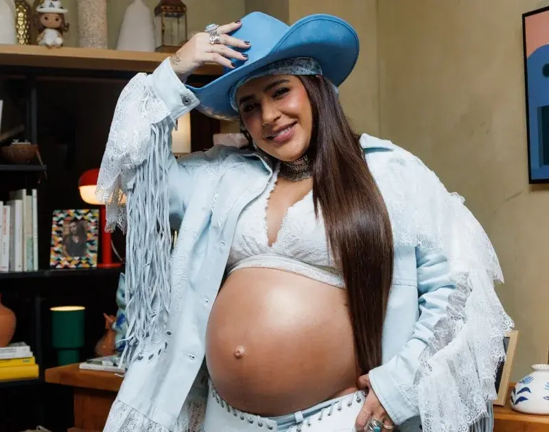 Lauana Prado aposta em clima intimista no novo DVD: ‘Retrato da minha vida’
