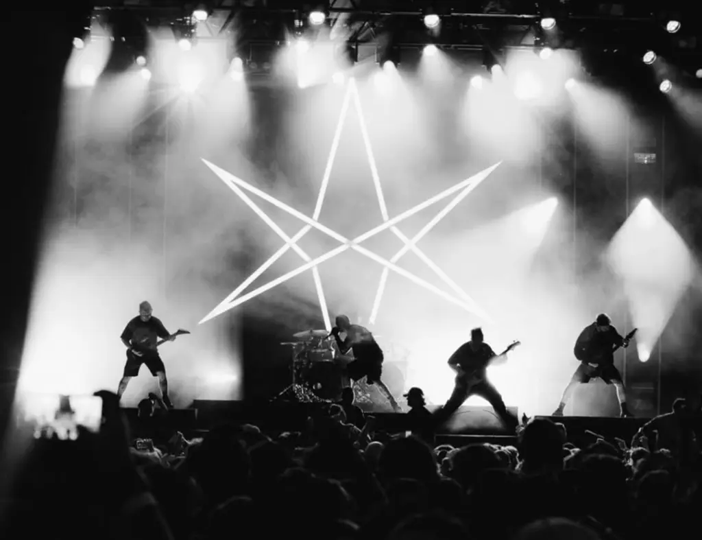 Bring Me The Horizon em Manchester (Reprodução Instagram)