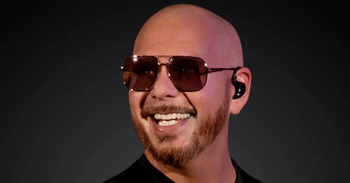 Pitbull (reprodução do Facebook @pitbull)