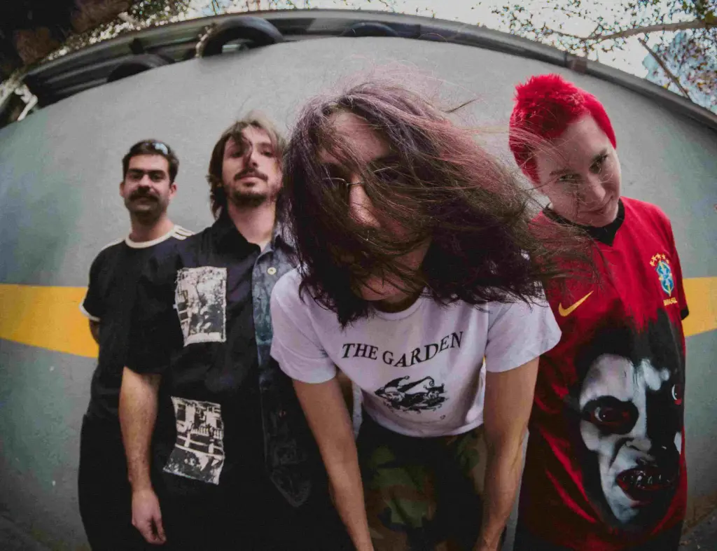 Budang anuncia novo vocalista e data de estreia da nova formação; veja fotos 1 A nova formação do Budang (Jorge Daux/Divulgação)