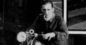 'Rei da Voz': Em foto de 1942, Francisco Alves é uma das inspirações para o Dia do Cantor no Brasil (Wikipedia)