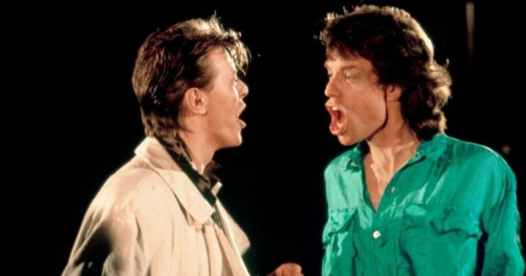 David Bowie e Mick Jagger no clipe de "Dancing in the Street" (Reprodução YouTube)