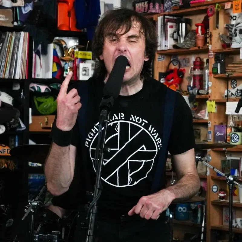 Com música de 1,3s e grindcore, Tiny Desk ganha sua versão mais extrema