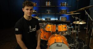 O baterista brasileiro Luigi Paraventi (Foto: Divulgação Pearl)