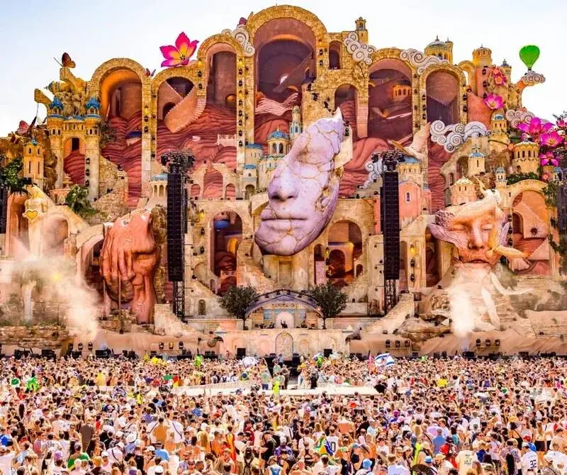 O que faz do Tomorrowland um festival diferente de todos? Entenda