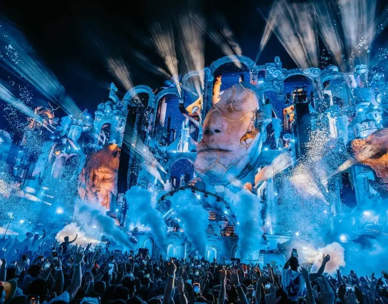 Tomorrowland 2026: Mainstage brilhou sem um fogo sequer no céu; entenda