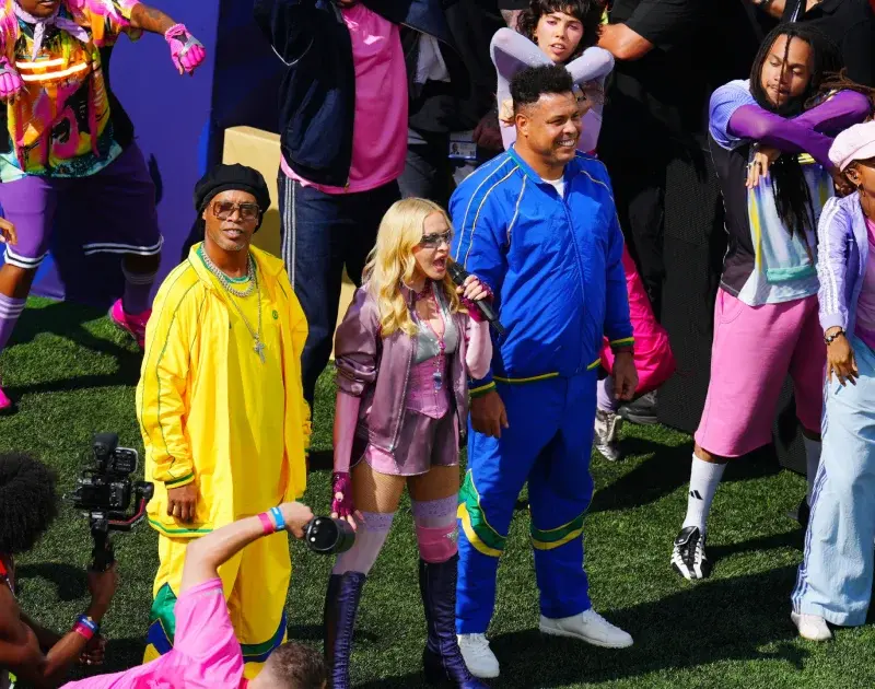 Com direito a R9 e R10, veja imagens dos shows da final da Copa do Mundo 2026