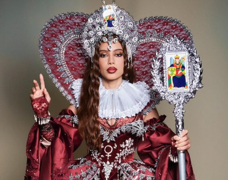 Anitta dobra a aposta e diz que vai superar expectativas com novo álbum