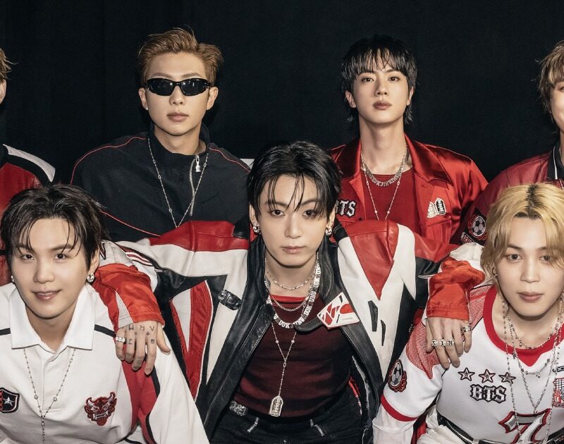 Turnê do BTS impulsiona receita recorde de quase US$ 1 bilhão para a HYBE