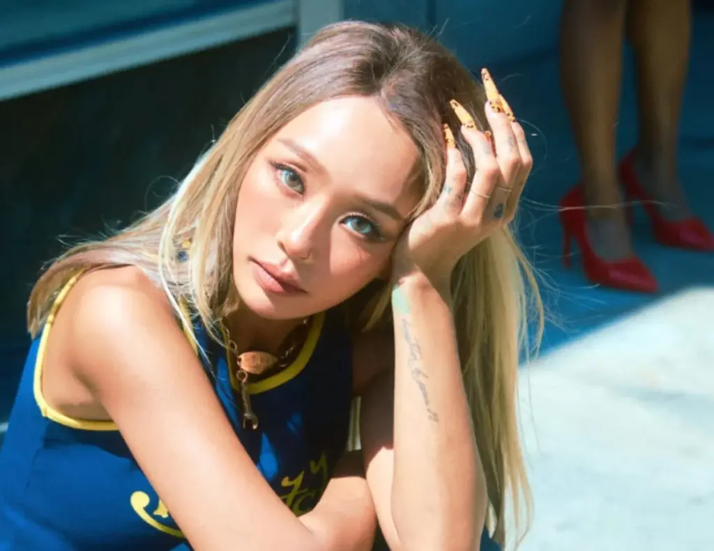 Hyolyn em seu novo EP, "OriginaLyn". (Reprodução/Instagram)