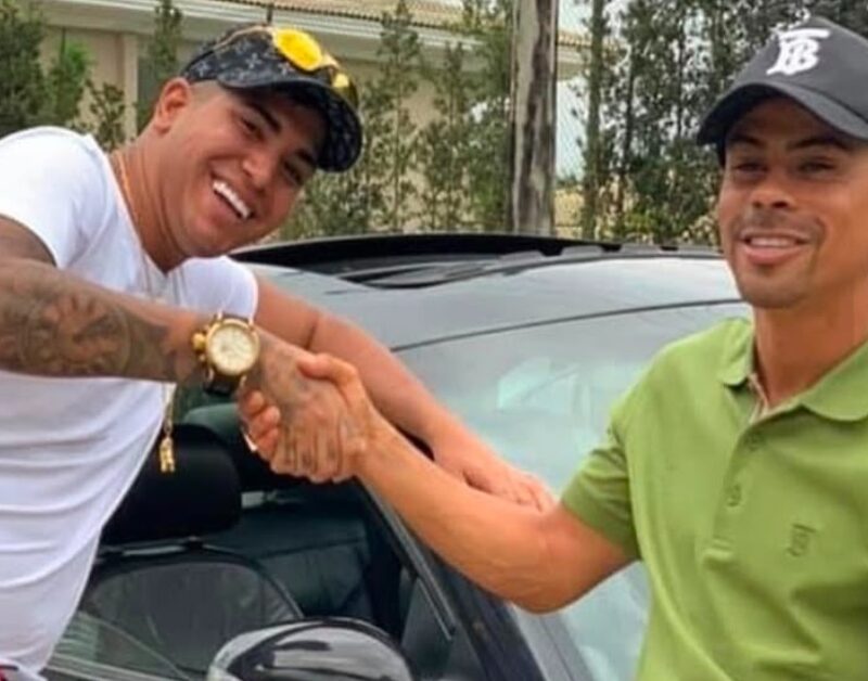 MC Lele JP e Neguinho do Kaxeta lançam clipe de ‘Assombrando de Twin’