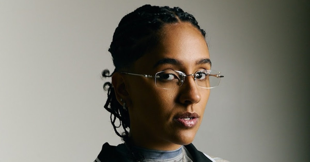As mulheres pretas que estão transformando a música brasileira 5 Biab, homenageada como mulheres pretas que estão transformando a música brasileira. (Reprodução/@angelopontessi).