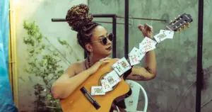 Anitta lança "Equilibrivm II" nesta quinta (22) com faixa ao lado de Maria Bethânia e Letícia Fialho.