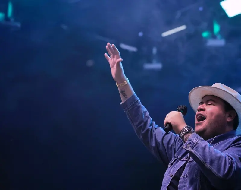 Rey Vaqueiro celebra dominção do forró no Brasil: ‘Conquistando espaços’