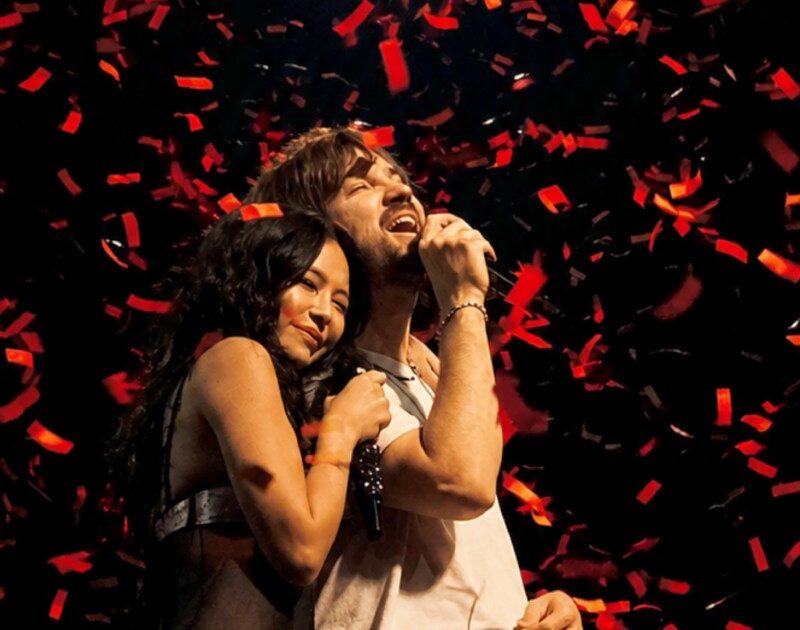 Tame Impala e Jennie cantam ‘Dracula’ juntos ao vivo pela primeira vez