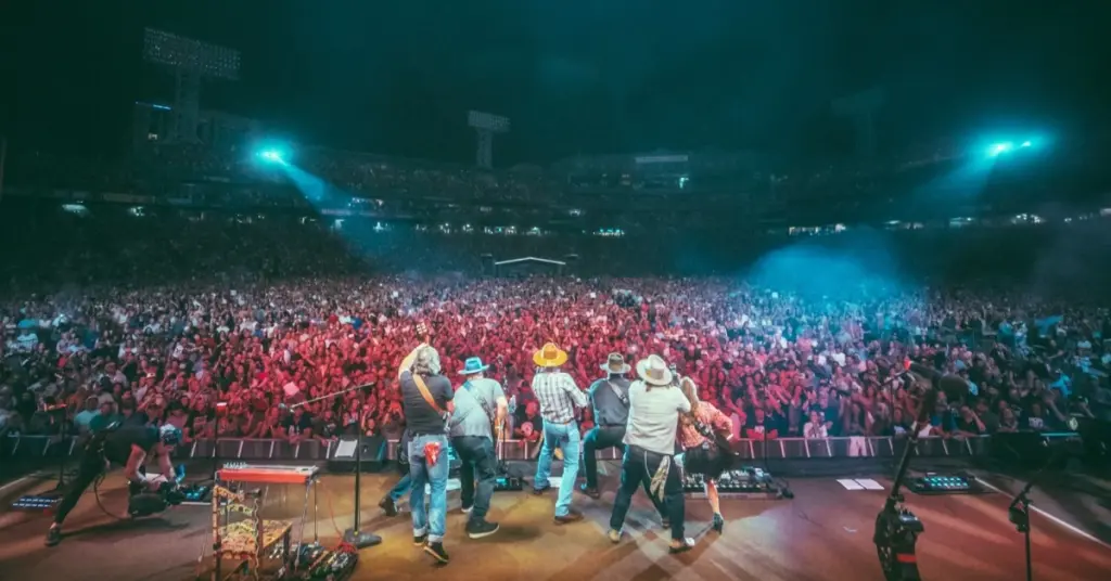 Zac Brown Band presenteia 37 mil fãs com cruzeiro grátis durante show 1 Zac Brown Band (reprodução/@zacbrownband)