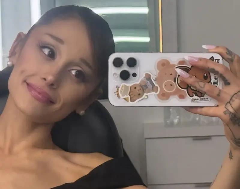 Ariana Grande nega que críticas motivaram pausa na carreira