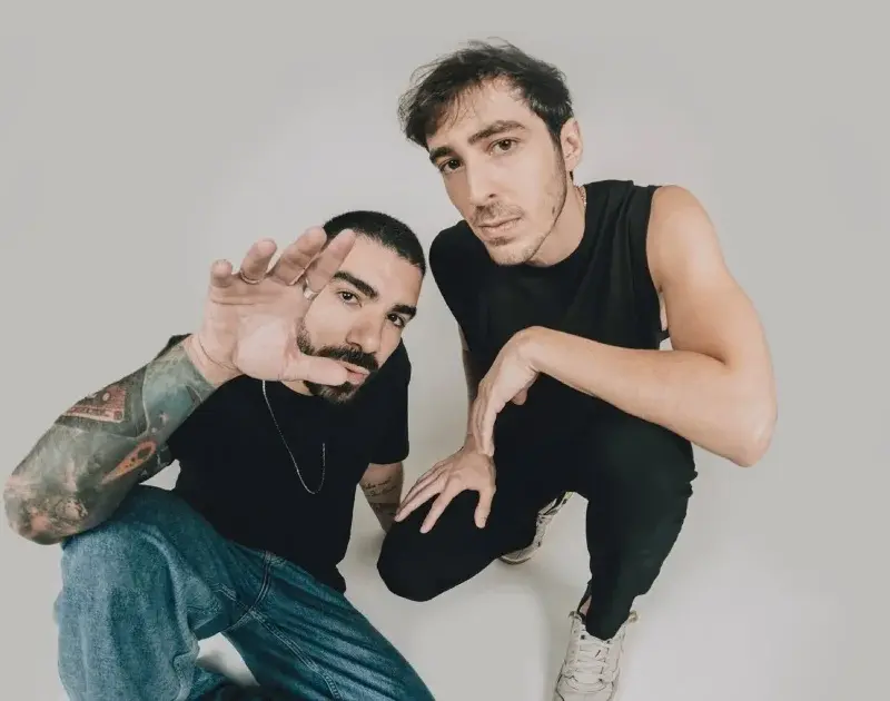 OUTROEU anuncia fim do duo com motivações ‘inconciliáveis’