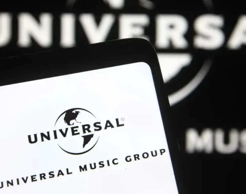 Por que as ações da Universal Music Group despencaram 25%?