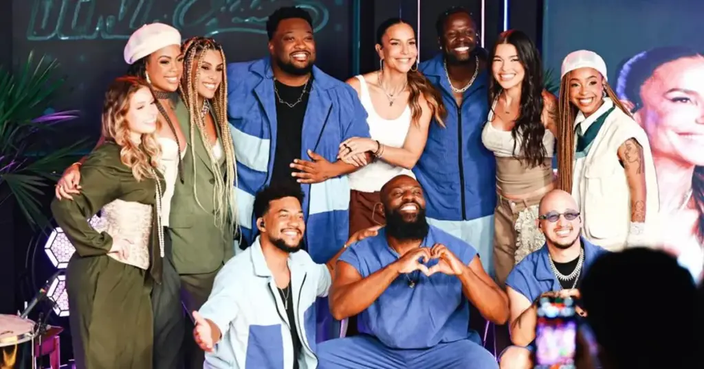 Benzadeus lança ‘BenzaElas’ com Ivete, Marvvila e mais 1 Novo álbum do grupo brasiliense Benzadeus tem oito faixas e reúne seis cantoras (Gabriel Castro/Divulgação)