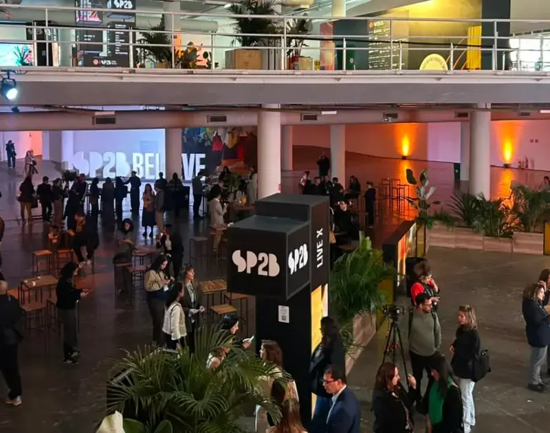 SP2B: Evento começa com promessa de conectar pessoas com temas atuais
