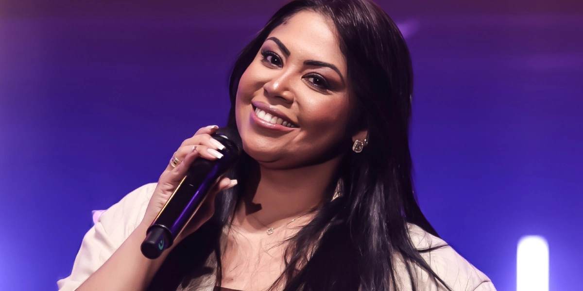 Gisele Nascimento vive nova fase com álbum visual ao vivo 2 Gisele Nascimento