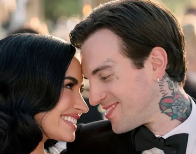 ‘Nunca estive tão feliz’: Demi Lovato fala sobre casamento com Jordan Lutes