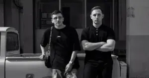 Os empresários Artem Shargin e Kirill Smetkov, da 0to8 (Divulgação)
