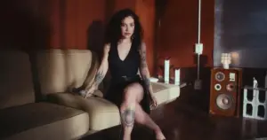 Priscilla em 'Não Testa' do novo álbum 'ECO'(Divulgação)