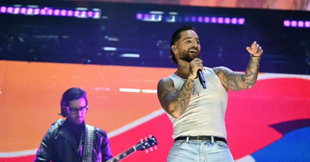 Maluma participa de show beneficente na Colombia (The Grosby Group)