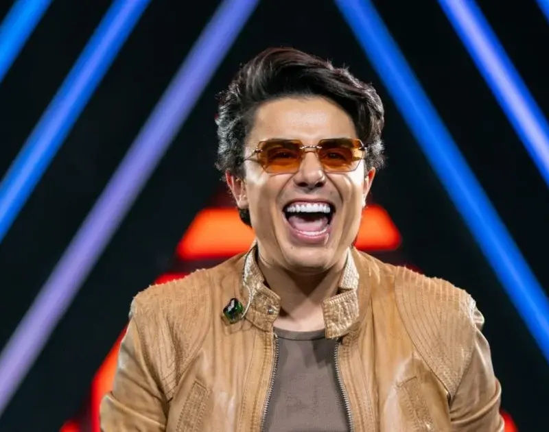 Pedro Libe apresenta ‘Fala Baixinho’ no Palco Camping em Barretos