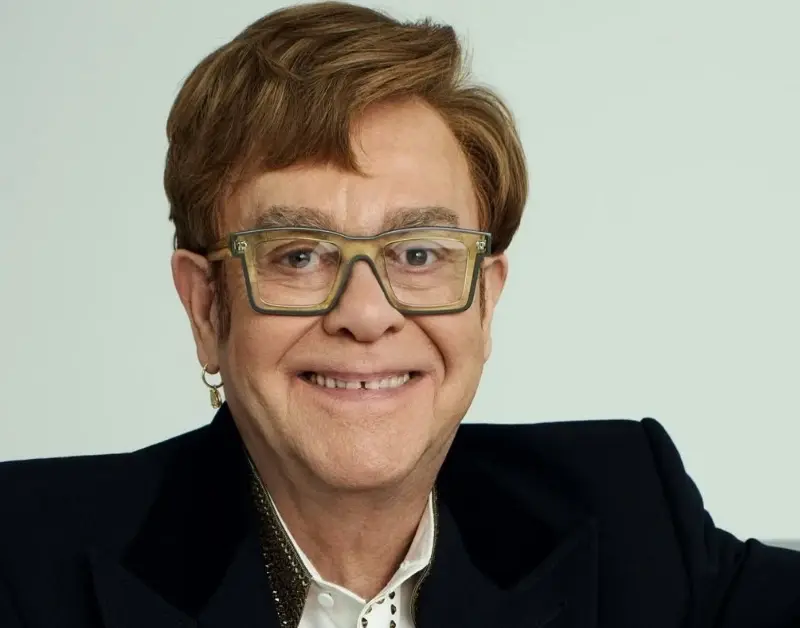 Elton John: show histórico de 1995 no RJ ganha sessão gratuita nos cinemas