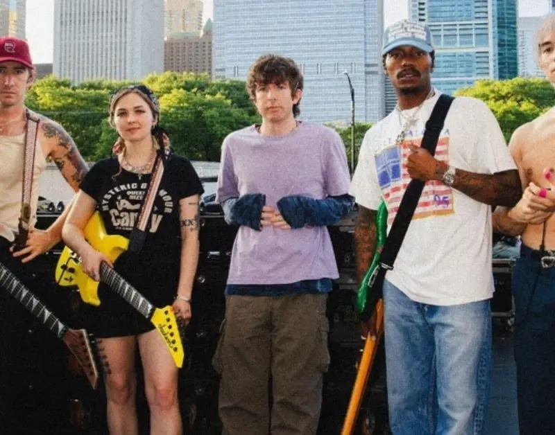 Turnstile lança ‘Never Enough: Versions’ com Elton John e mais