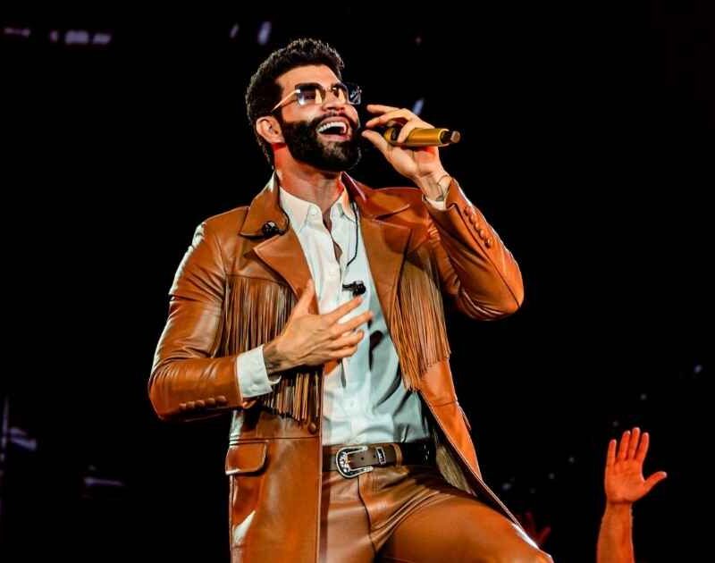 Gusttavo Lima fez seu segundo show na 71ª Festa do Peão de Barretos e levou a apresentação até o amanhecer (Thais Ministro)