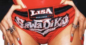 Capa de "SaWaDiKa”, single de LISA (Reprodução)
