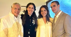 Caetano Veloso e Paula Lavigne no casamento de Zeca Veloso e Mariana Fagundes (reprodução @caetanoveloso)