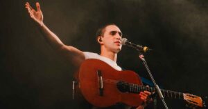Zeca Veloso se apresenta no Palco Supernova do Rock in Rio 2026 (@VICTORCARVALHO)