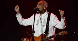 Gilberto Gil durante show no Palco Mundo no Rock in Rio 2026 (Grosby)