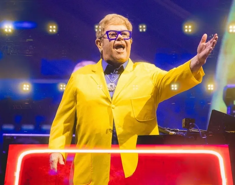 Elton John se declara após Rock in Rio: ‘País lindo, com pessoas lindas’