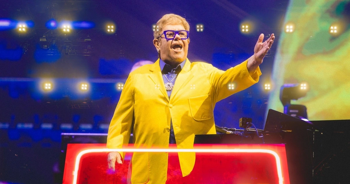 Elton John celebra Brasil após Rock in Rio: ‘Eu amo vocês'