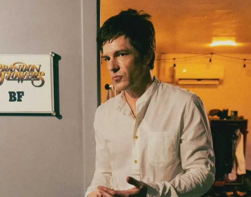 Brandon Flowers revela música solo que poderia ter virado hit do The Killers