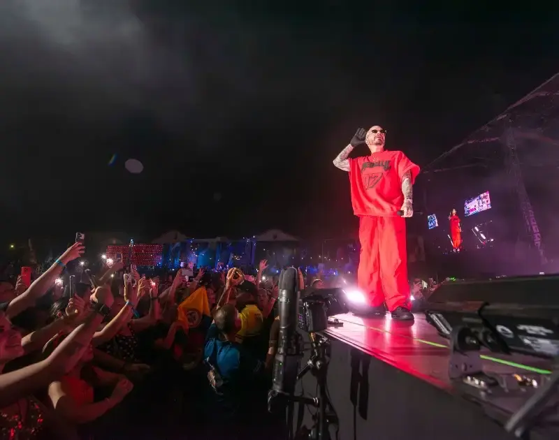 Mais do que um astro do reggaeton, J Balvin é um fenômeno da natureza