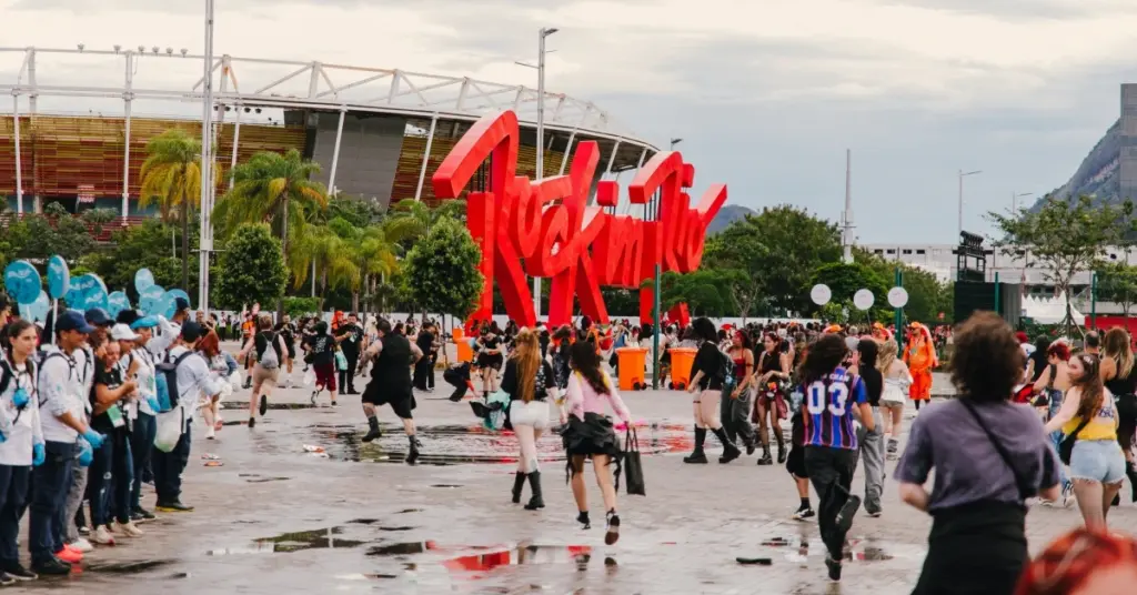 O dia do K-pop no Rock in Rio (@FERREIRAFOTOSS)