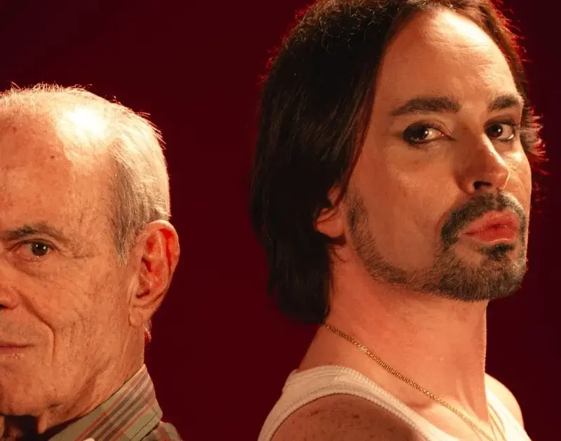Johnny Hooker e Ney Matogrosso (Divulgação)