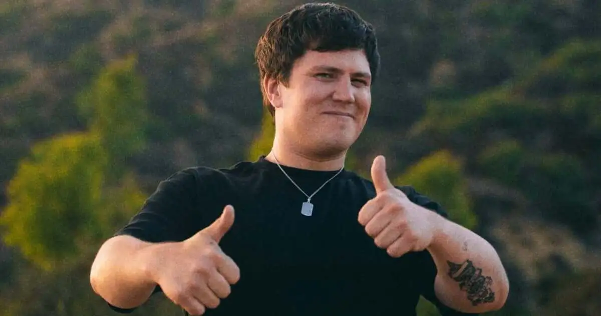 Aaron Rowe defende Ed Sheeran após saída de Macklemore da turnê (Instagram)