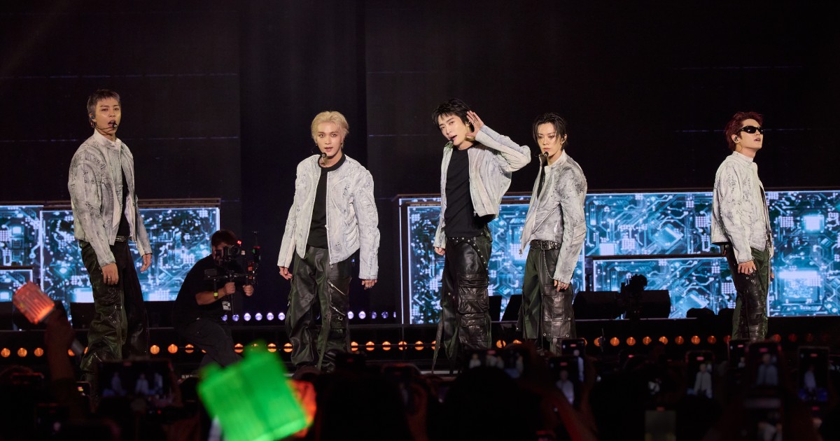 Capa do artigo: NCT 127 estreia THE REDLINE em Seul: veja setlist e detalhes da turnê