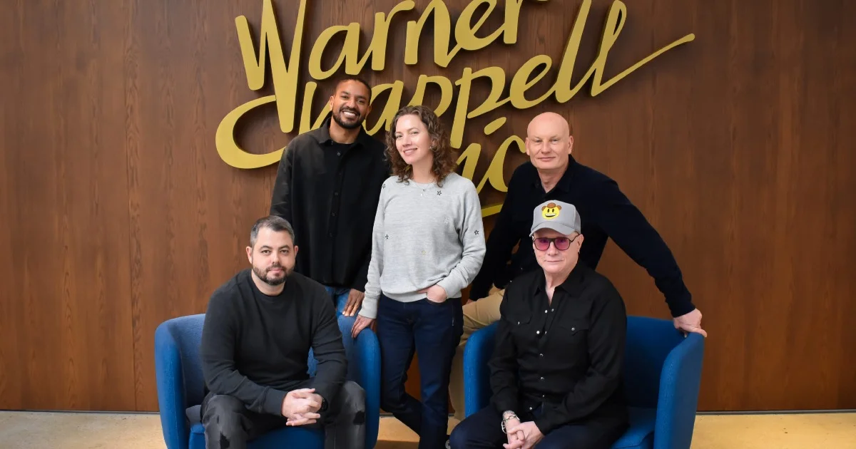 Marc Wilson, Ryan Press, Carianne Marshall, Guy Moot, Greg Sowders(Reprodução/Warner Chappell)